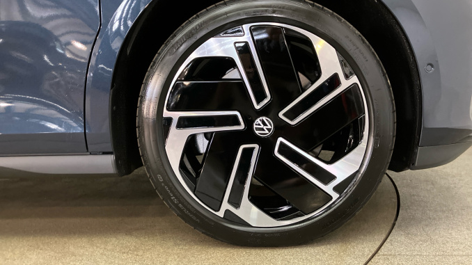 Volkswagen ID. Buzz 250kW GTX Pro 86kWh 5dr 4MOTION LWB Auto [7 Seat] Electric Estate - Image 5
